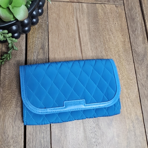 Vera Bradley Quilted Wallet Wristlet Bahama Bay - Picture 11 of 15